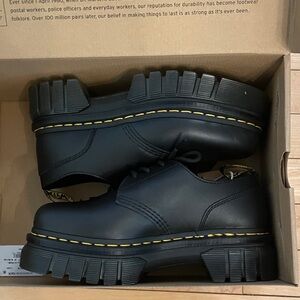 Dr. Martens Audrick 3-eye platform shoes - black